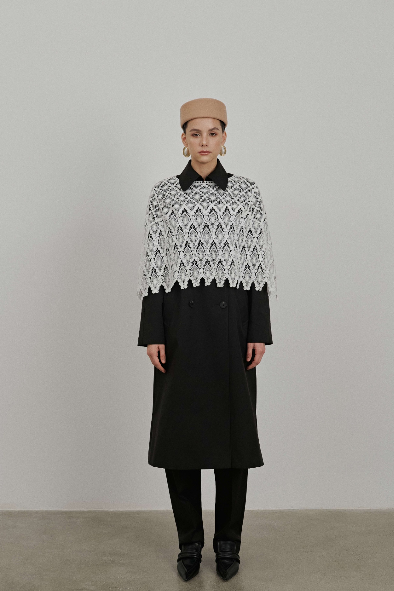 Anna Cape Top