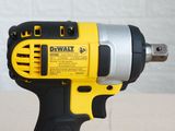 DEWALT Máy vặn bu lông dùng pin Dewalt DCF880D2 - B1