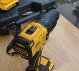 Dewalt Máy khoan vặn vít chạy pin DCD778D2-B1