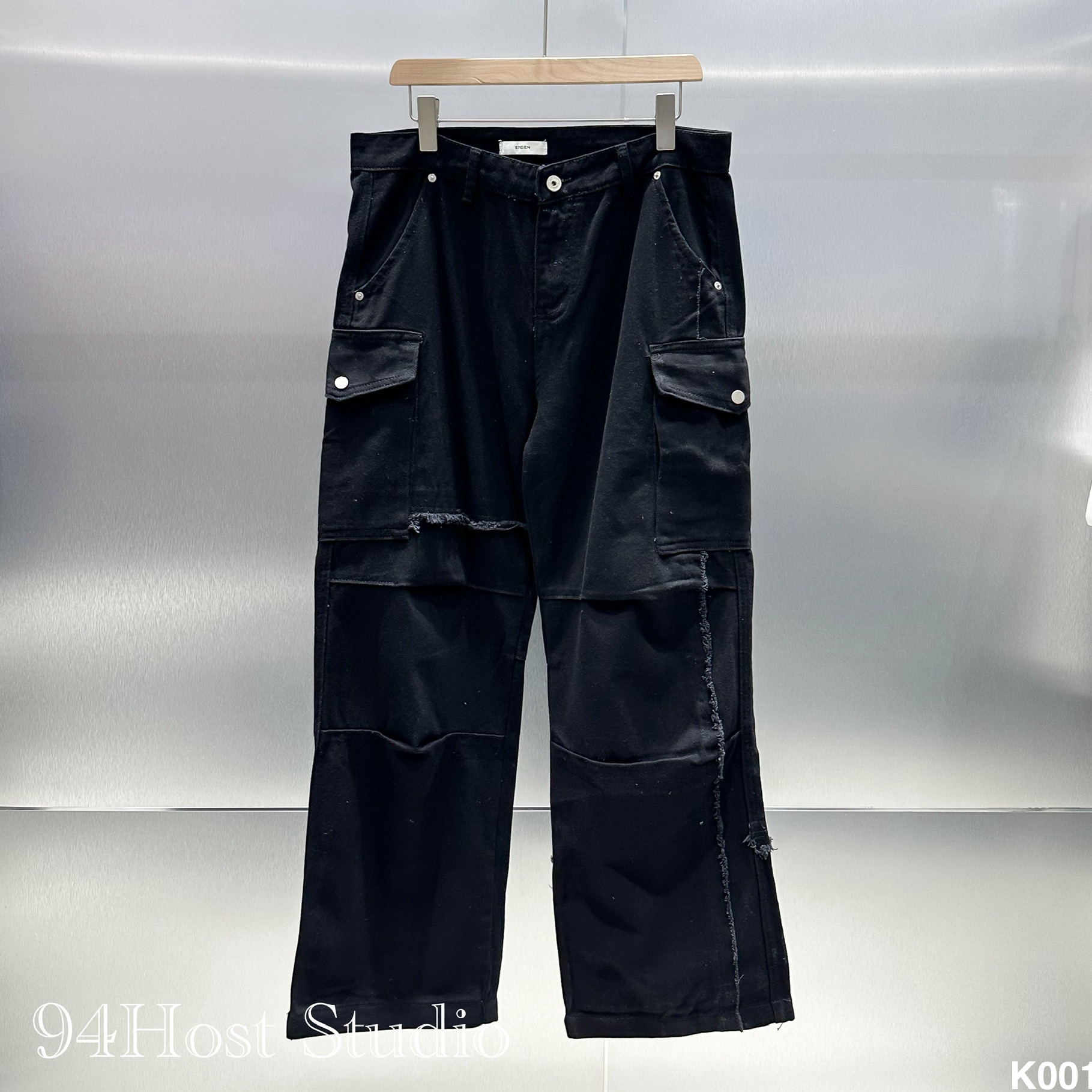 001/25 Quần