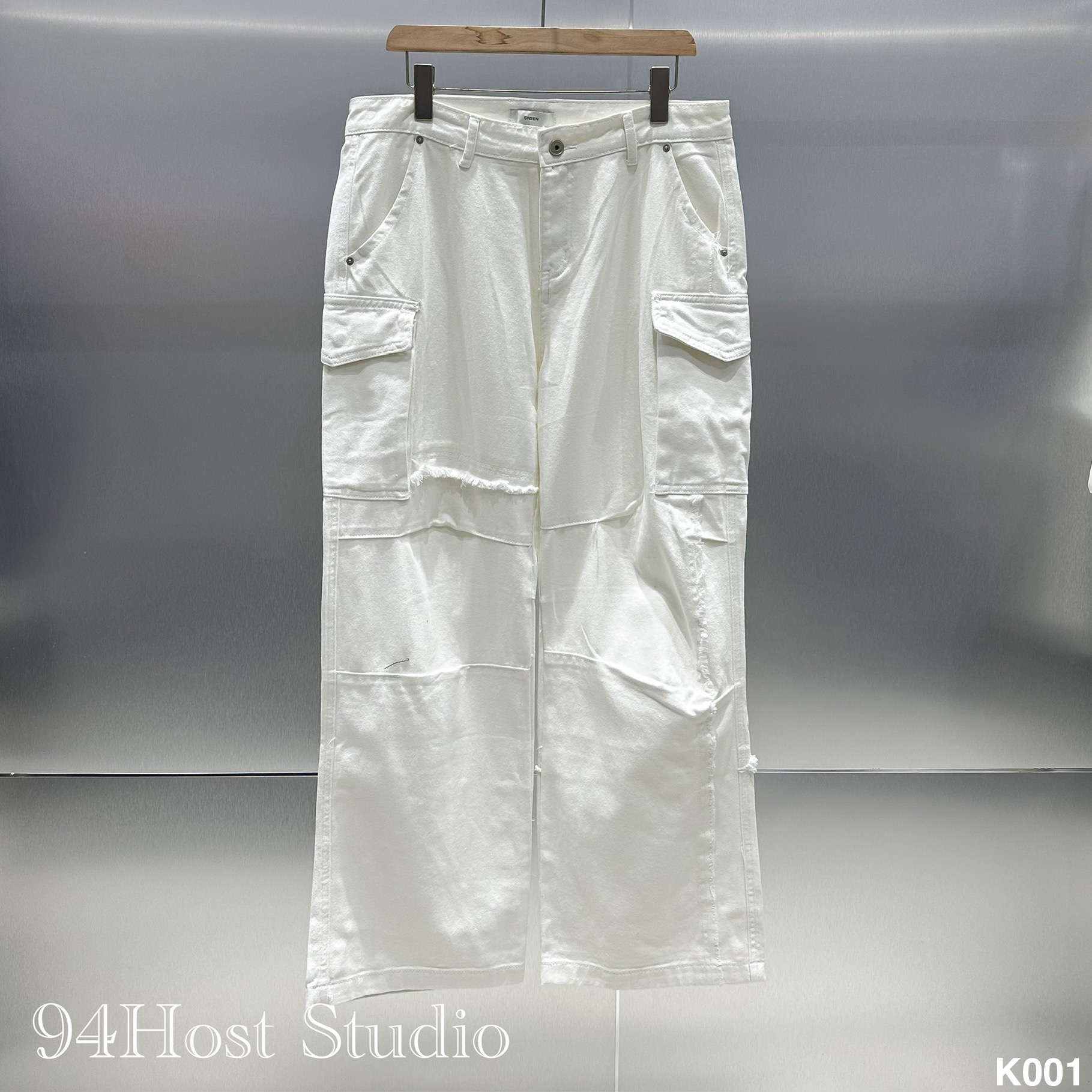 001/25 Quần