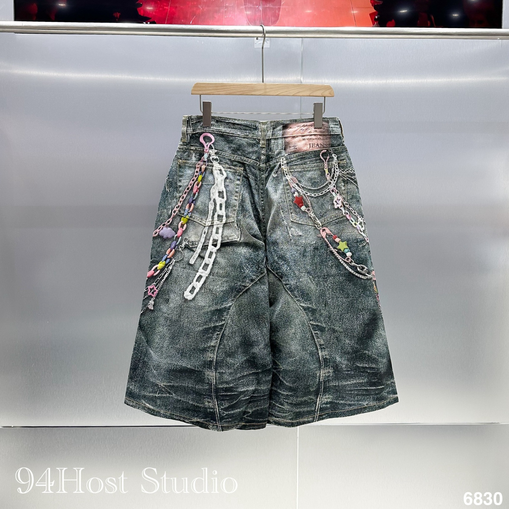 6830/25 Quần short