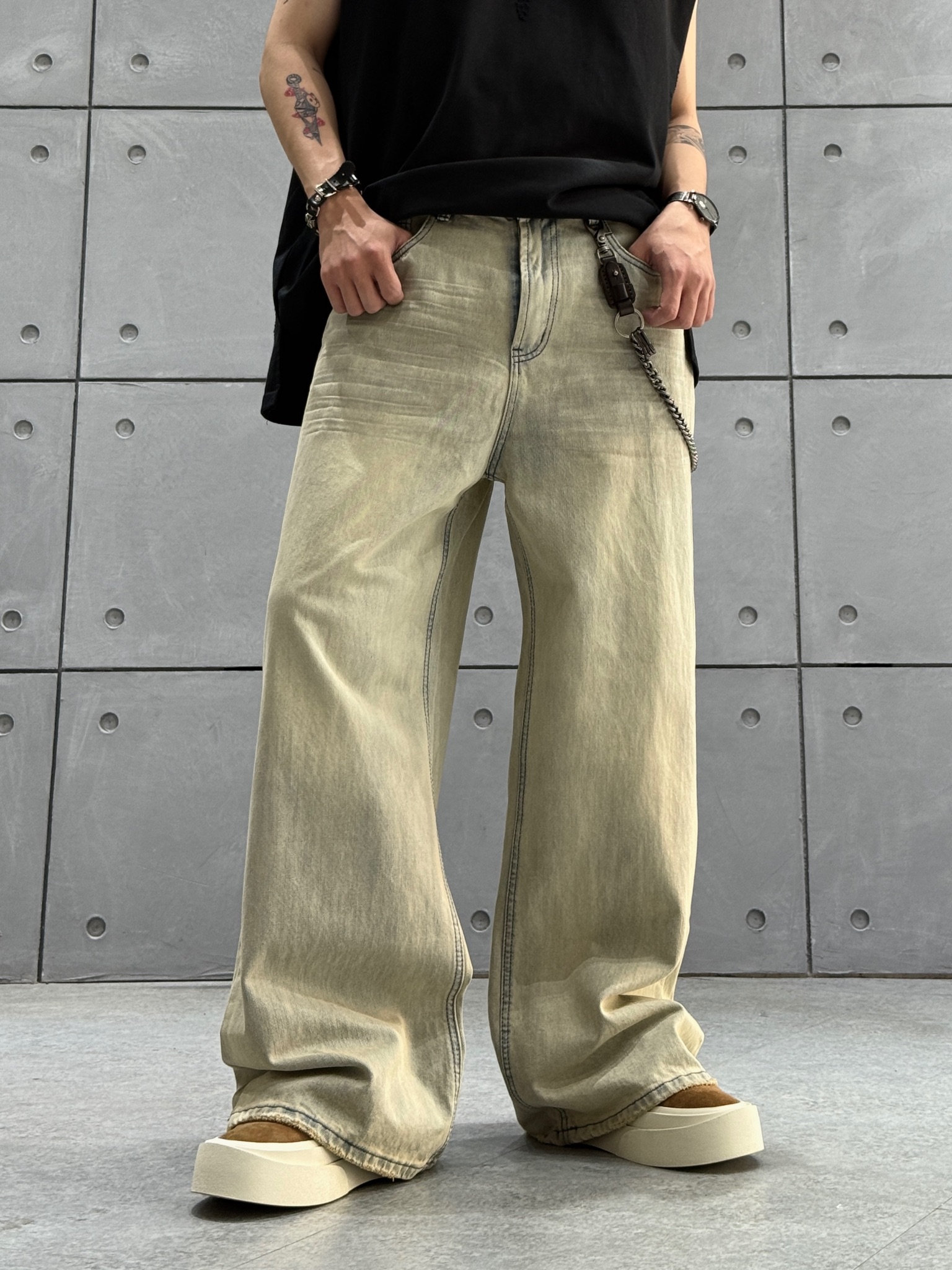 58258/25 Quần jeans