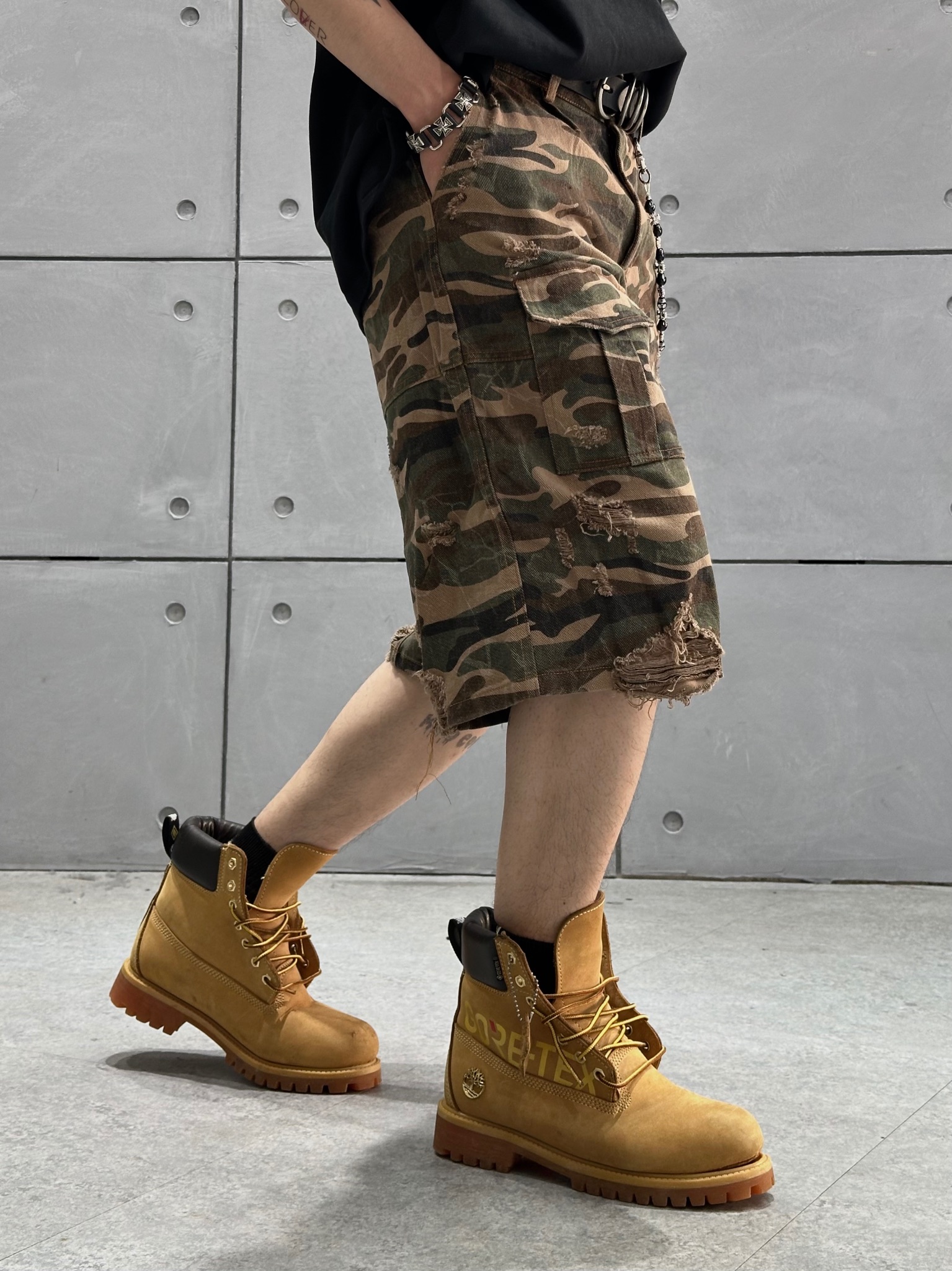 25028/25 Quần short