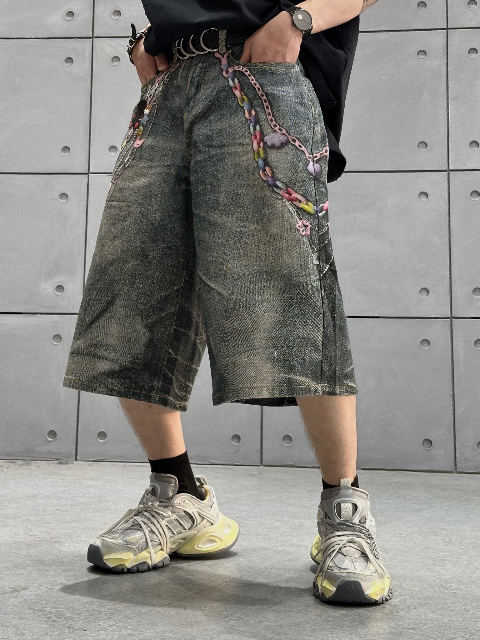 6830/25 Quần short
