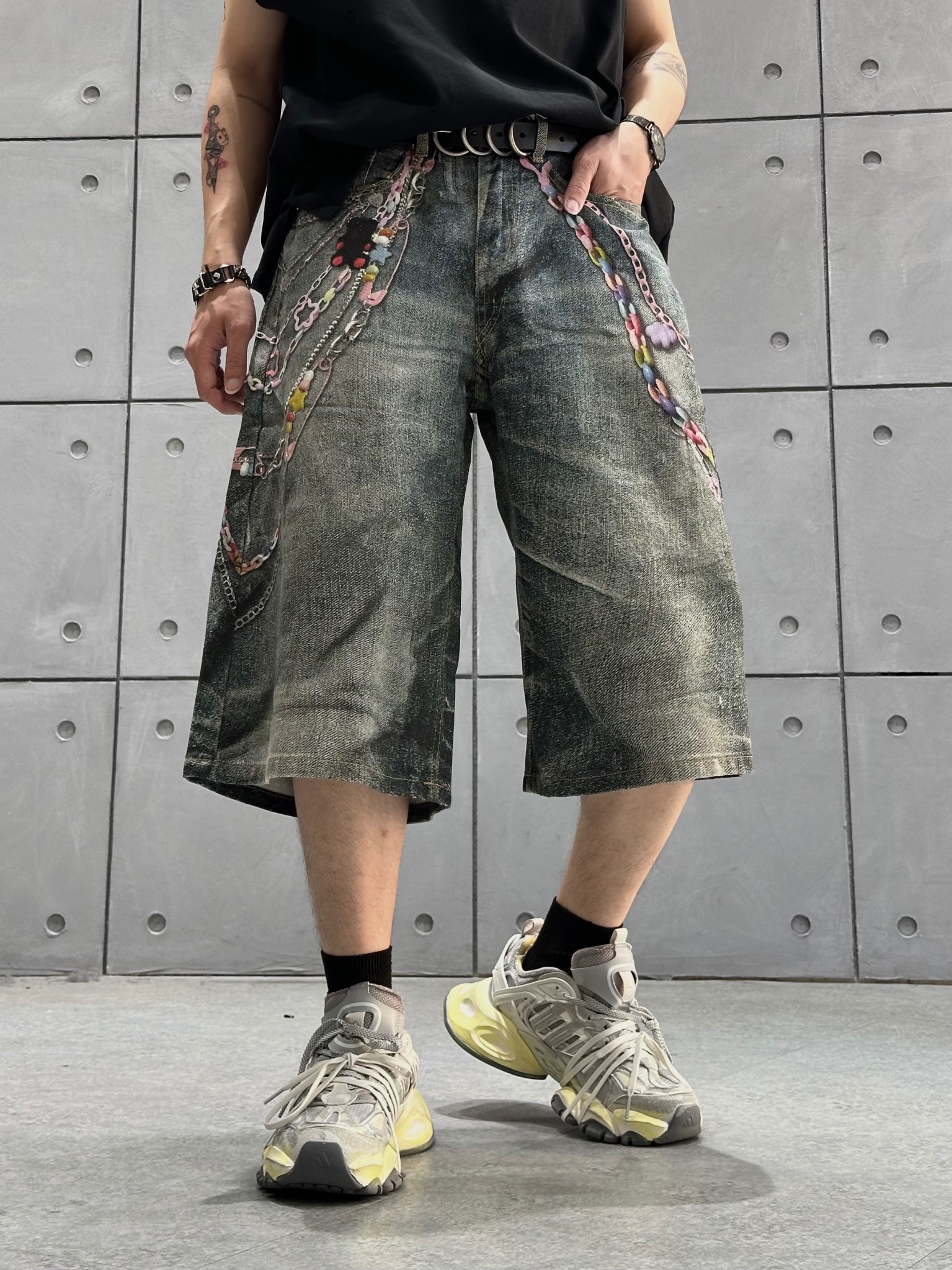 6830/25 Quần short