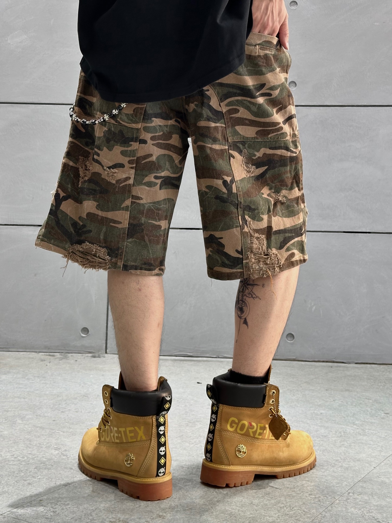25028/25 Quần short