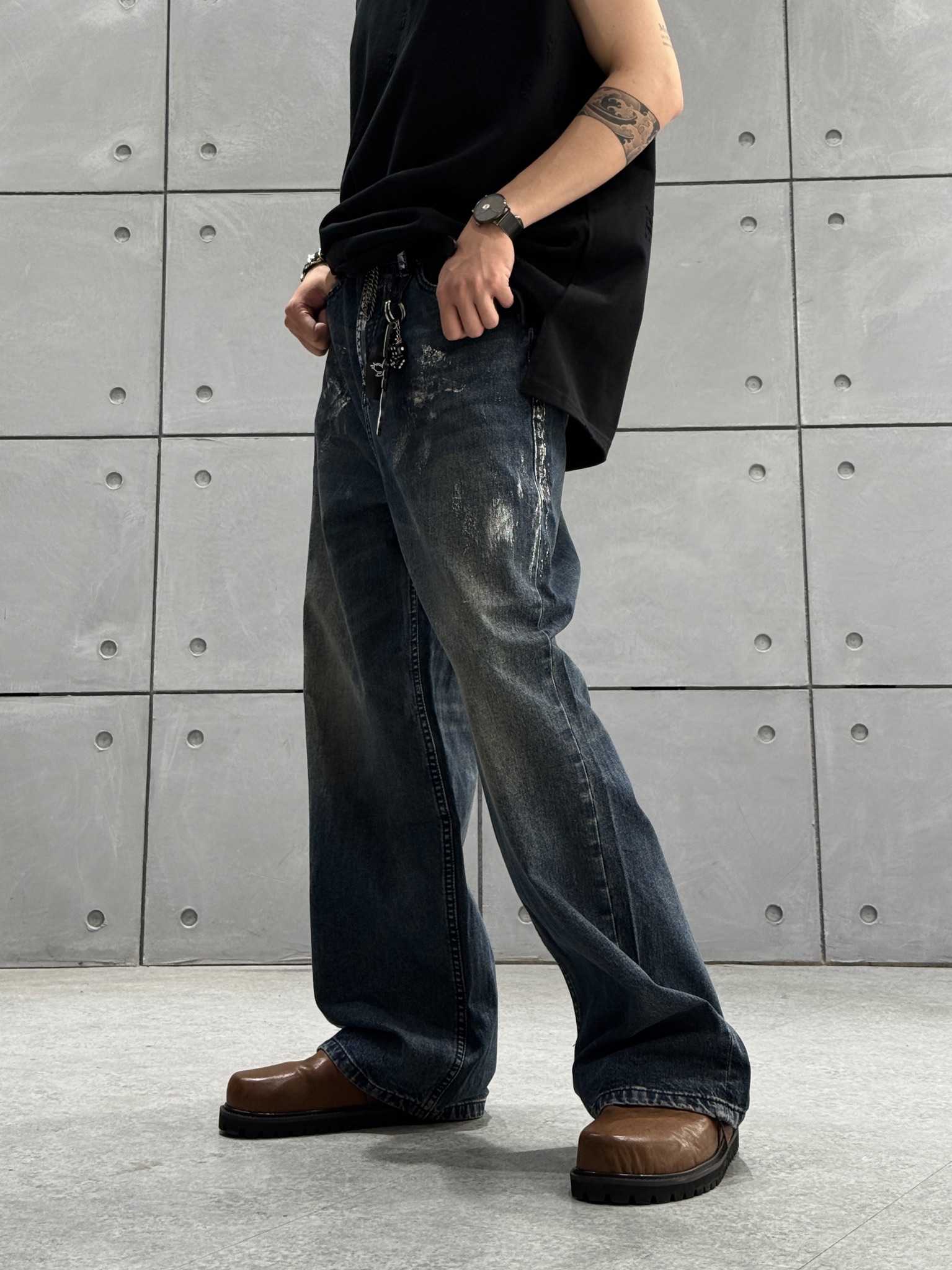 61233/24 Quần jeans