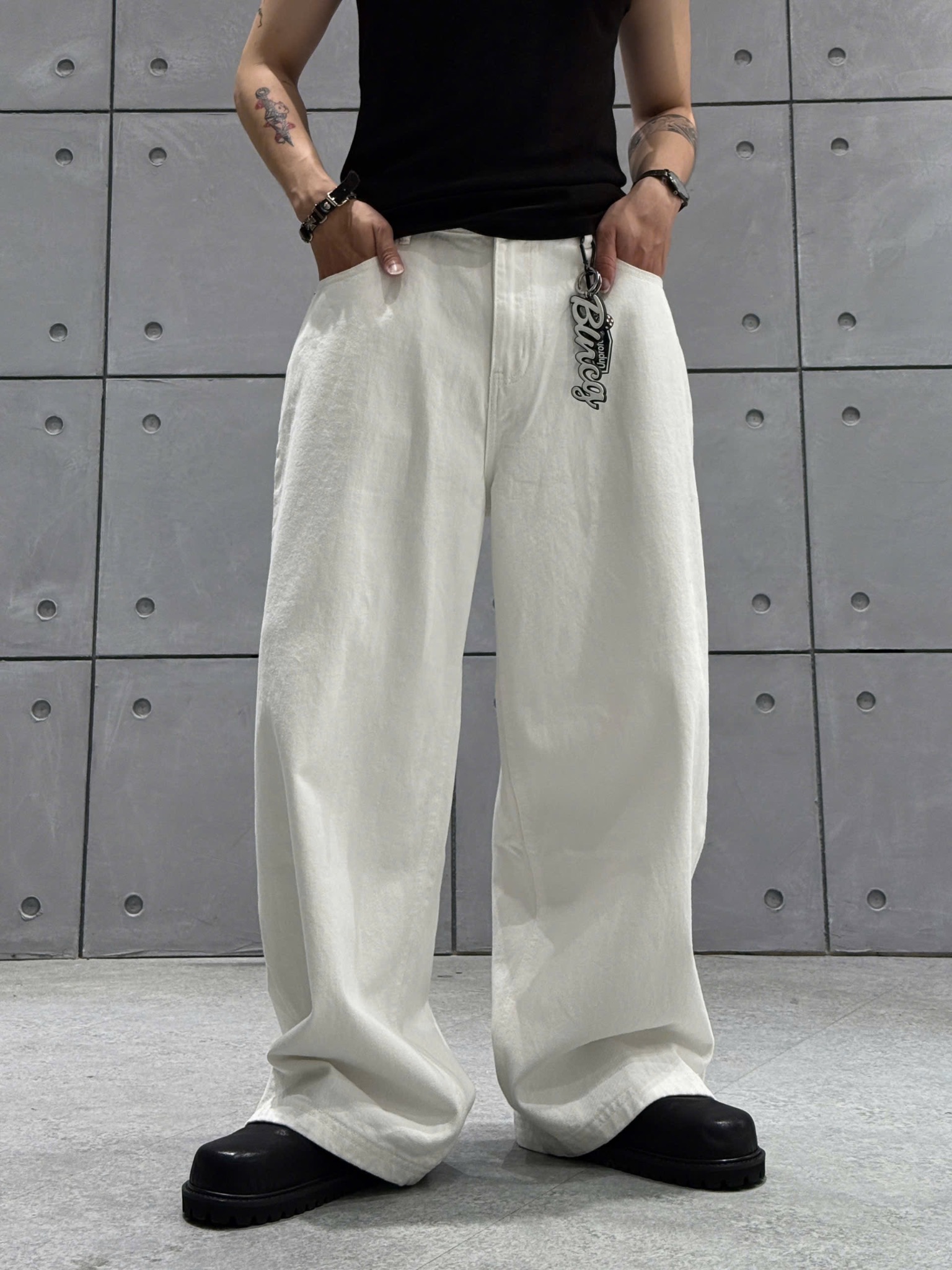 58140/25 Quần jeans