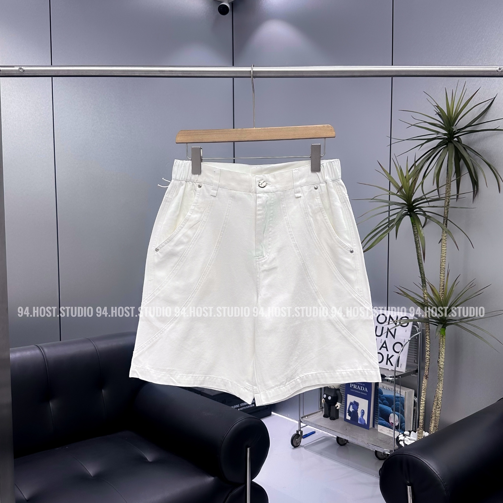 5960/25 - Quần short