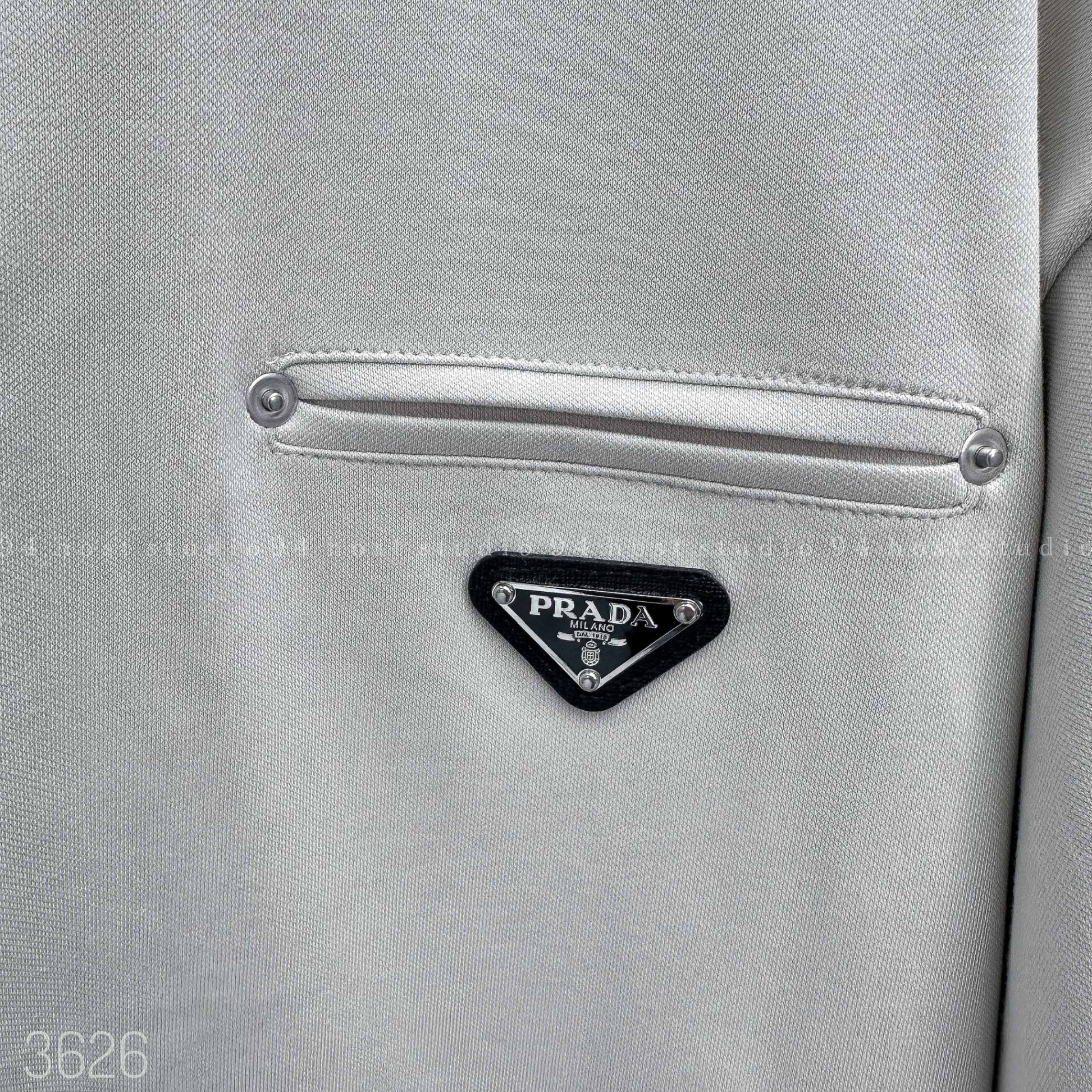 3626 - Set Prada