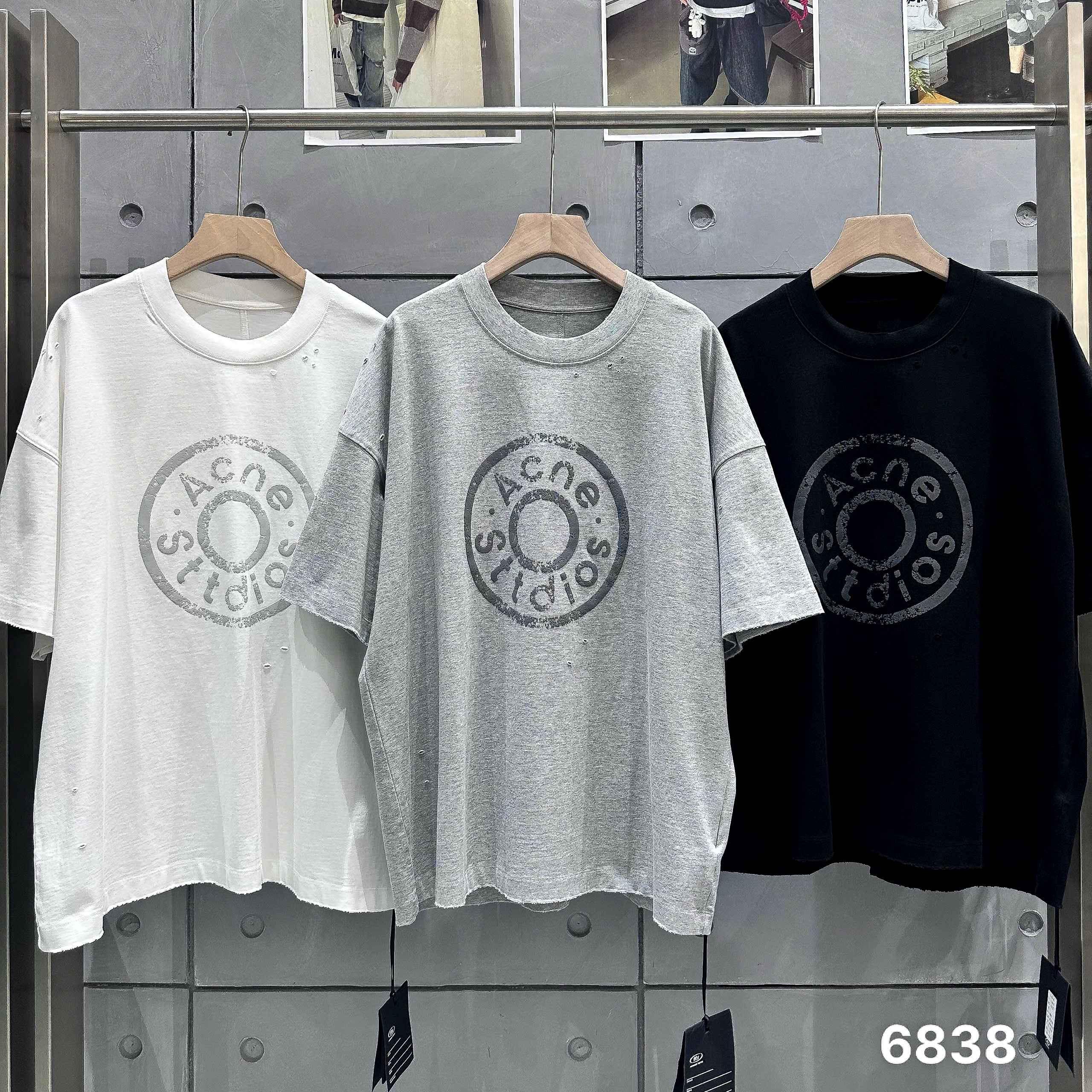 6838 - Phông