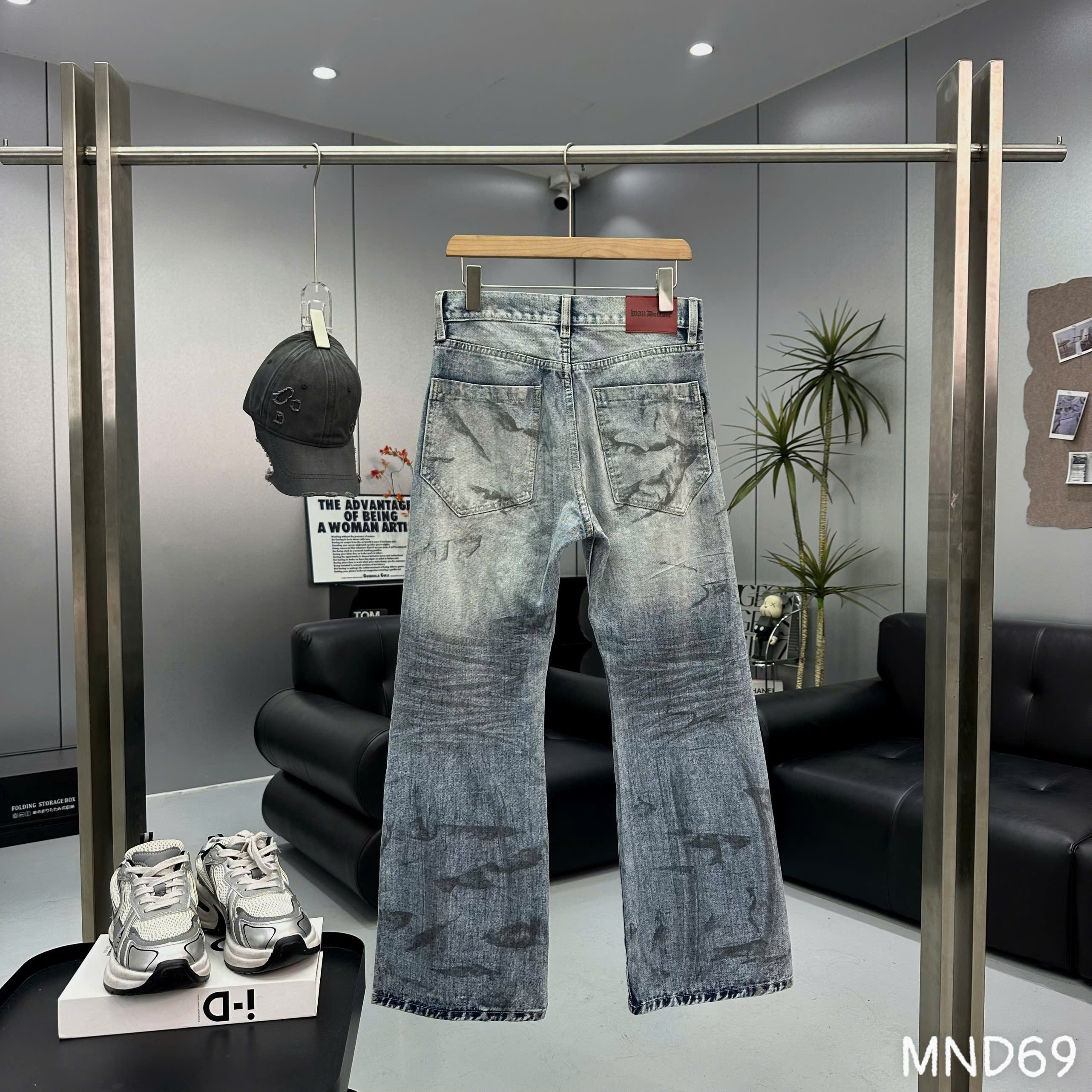 MND69 - Quần jean loe