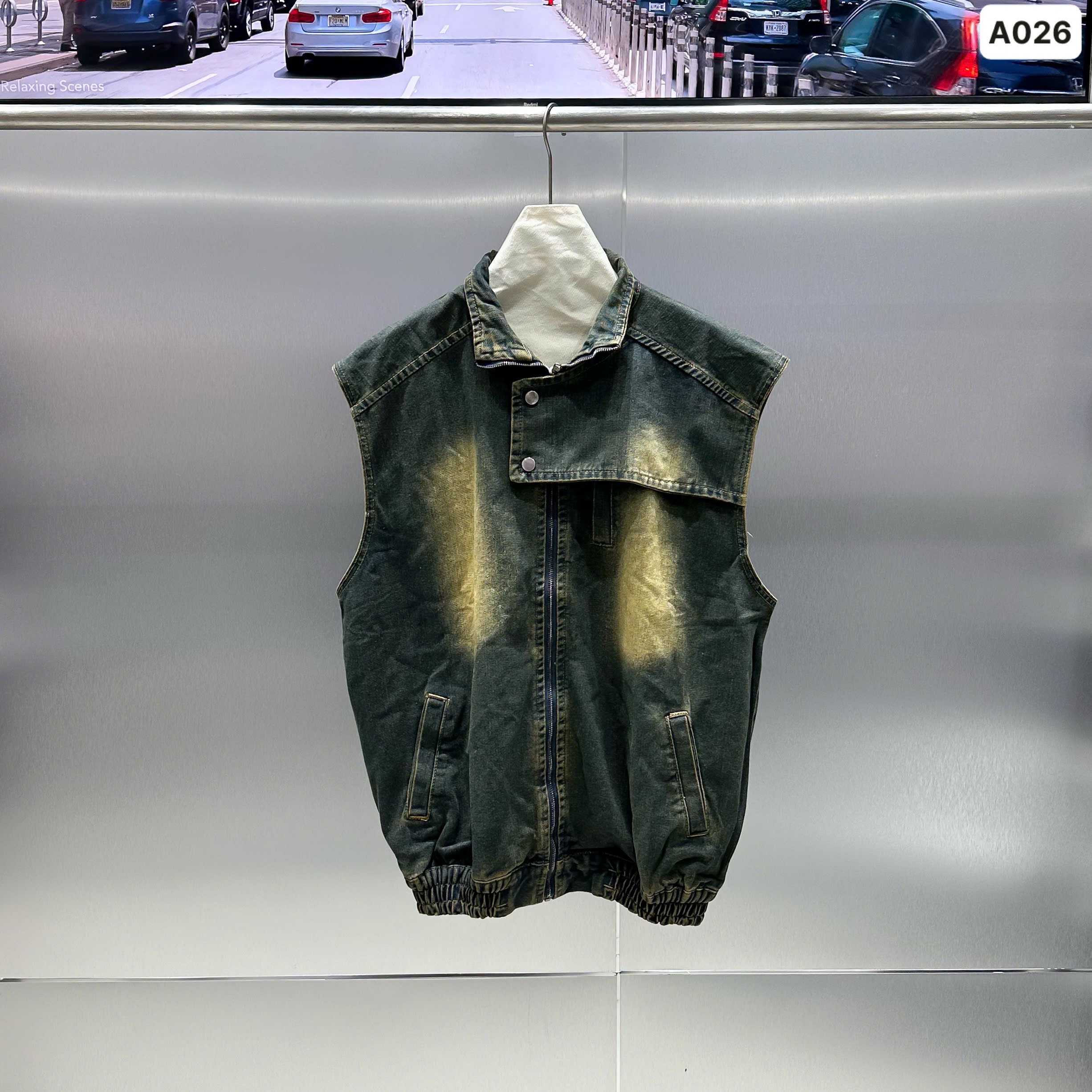 a026/25 Áo gile jeans