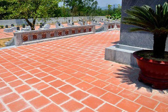 Các phương pháp tẩy xi măng trên sàn, gạch hiệu quả | Ahamart.com.vn