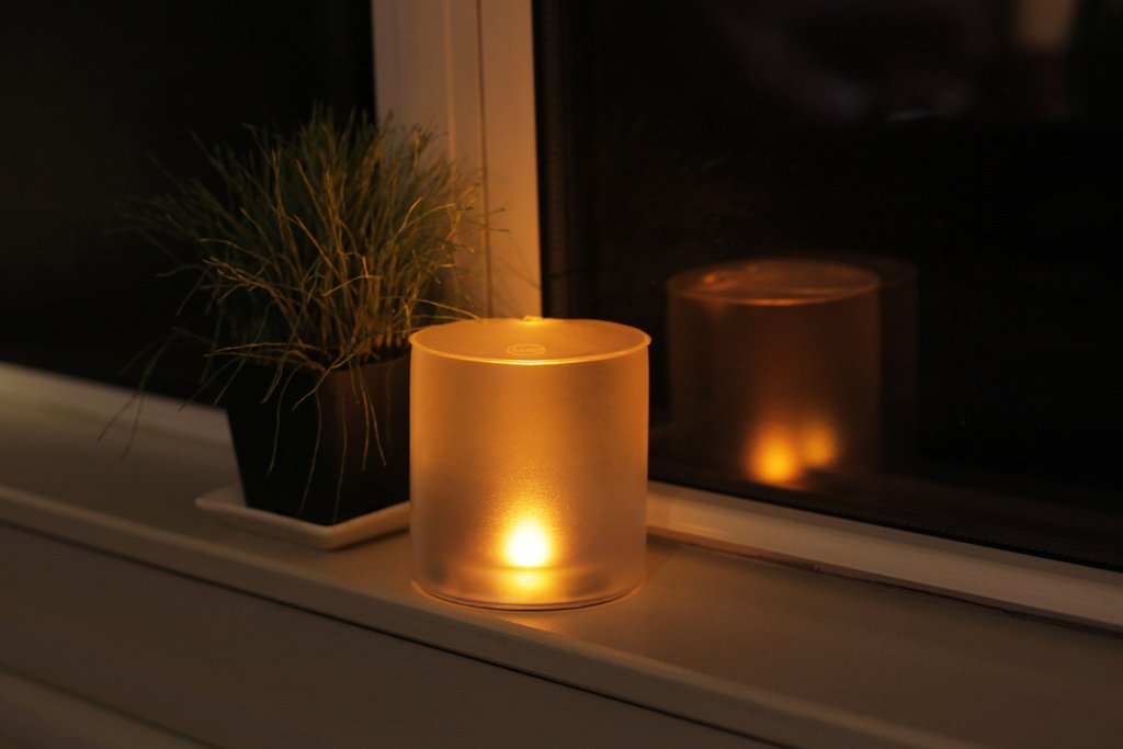 Đèn nến điện tử trang trí sử dụng năng lượng mặt trời - Luci Candle