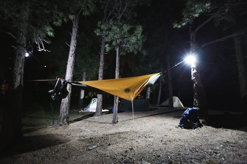 Đèn ngoài trời đa năng sử dụng năng lượng mặt trời Luci Outdoor 2.0