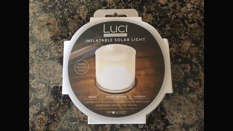 Đèn trang trí năng lượng mặt trời Luci Lux