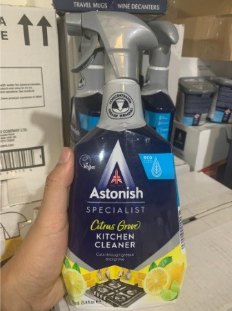 Bình xịt vệ sinh bếp, dầu mỡ, bàn ăn Astonish C6760 hương chanh 750ml