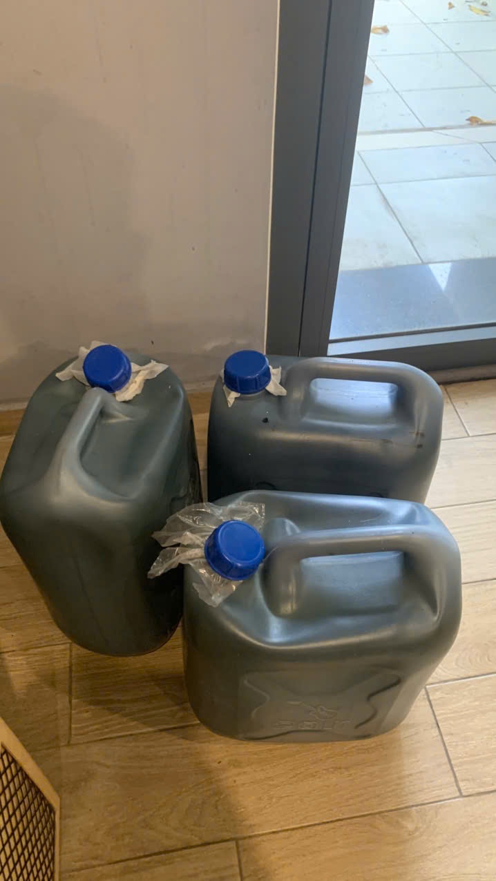 Dầu hắc, hắc ín chống thấm can 20L 19kg