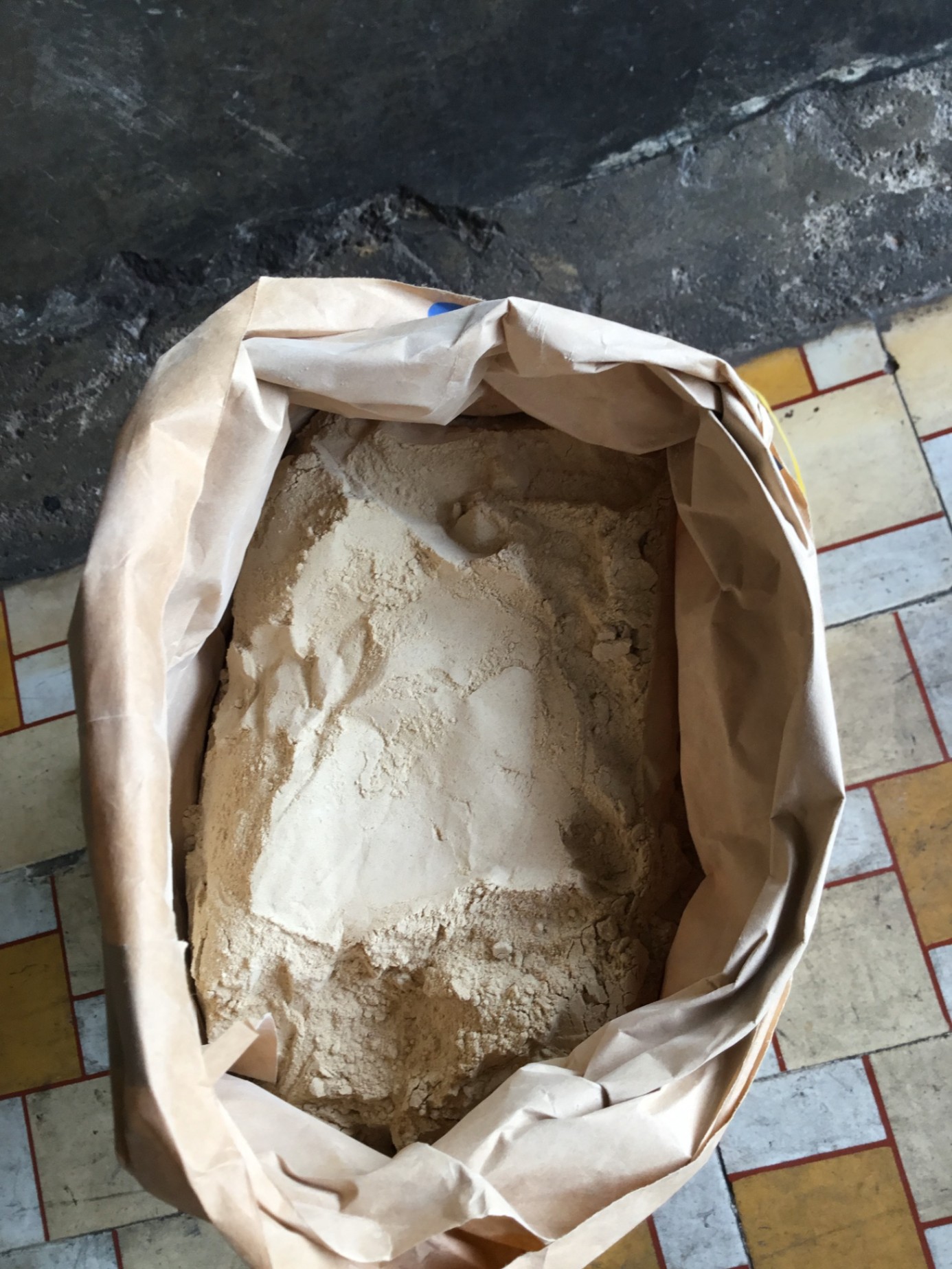 Bột chai khô trám ghe, xuồng, thuyền, lan can chống dột 6kg