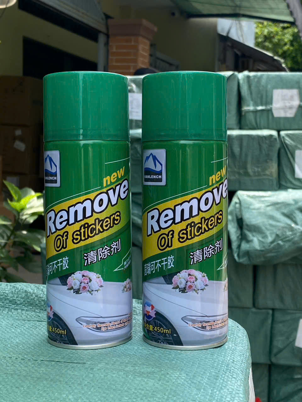Chai xịt tẩy keo nhãn, băng dính Remove of Stickers 450ml