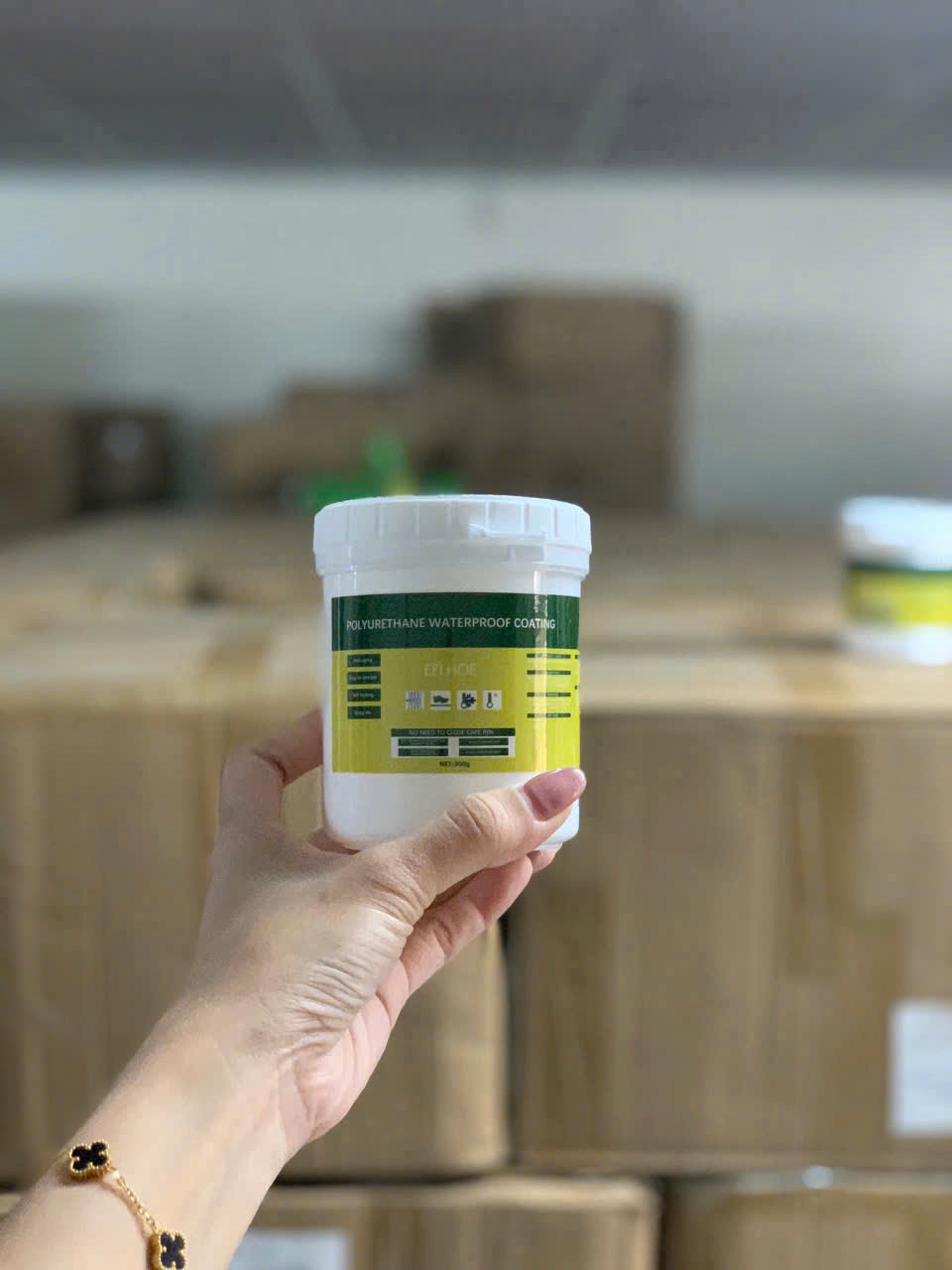 Keo chống thấm tường sàn trong suốt hiệu quả 300g