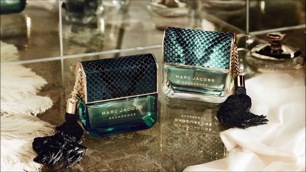 Nước hoa Marc Jacobs Decadence Chiết