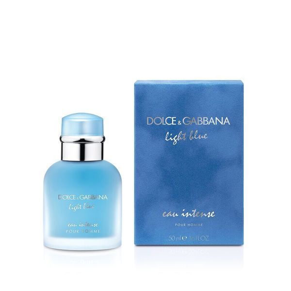 DG Light Blue Eau Intense khoác trên mình sắc xanh mát mẻ của biển cả