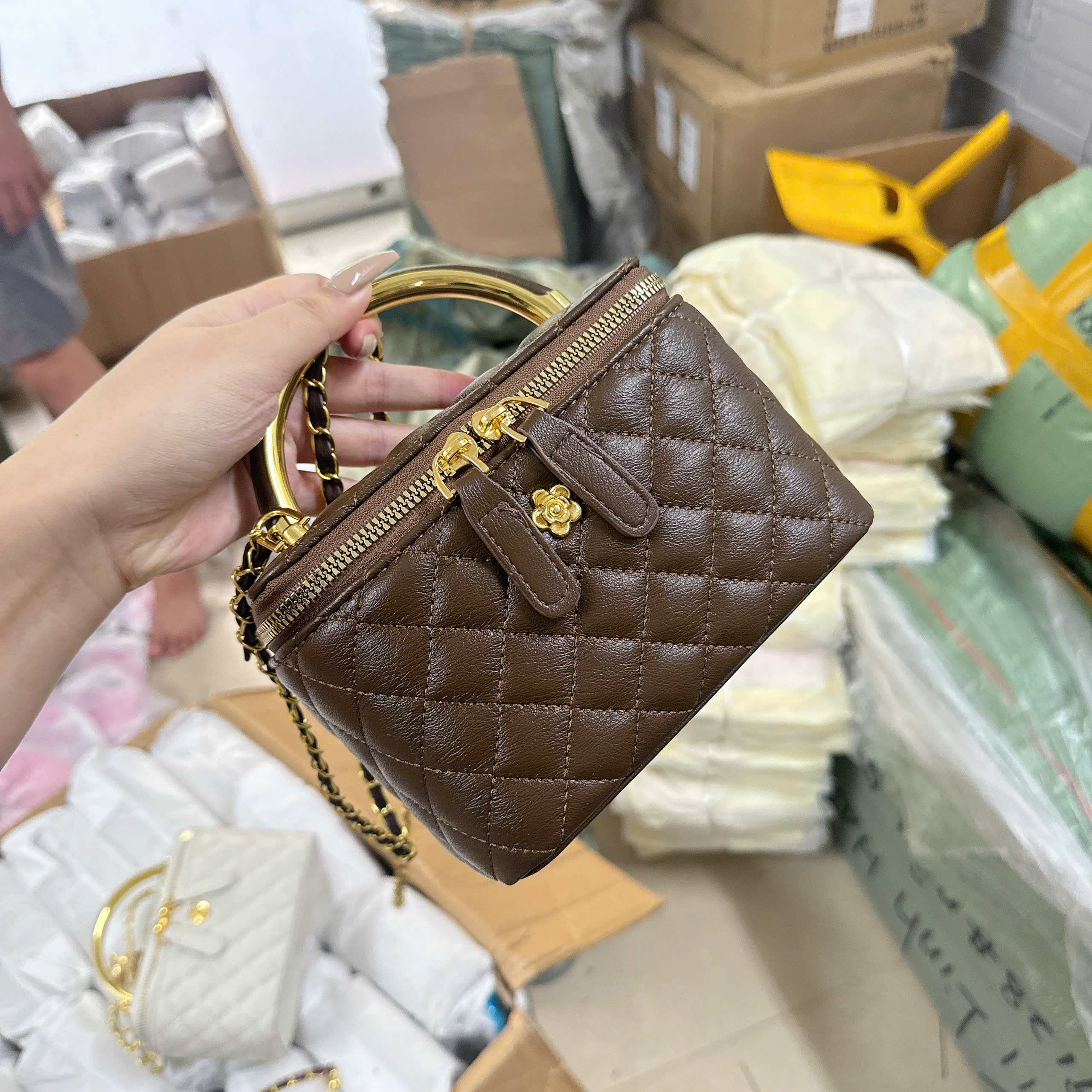 1251TO# Túi dáng hộp vân trám hoa trà sz to