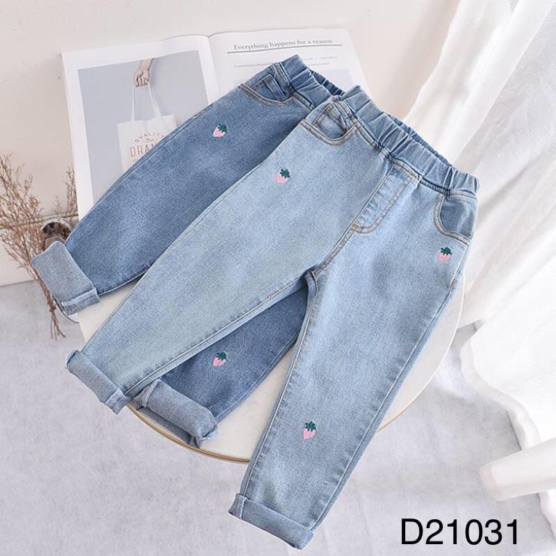 Quần jeans dâu tây