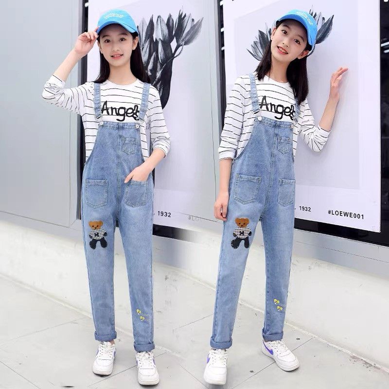 Yếm jean gấu