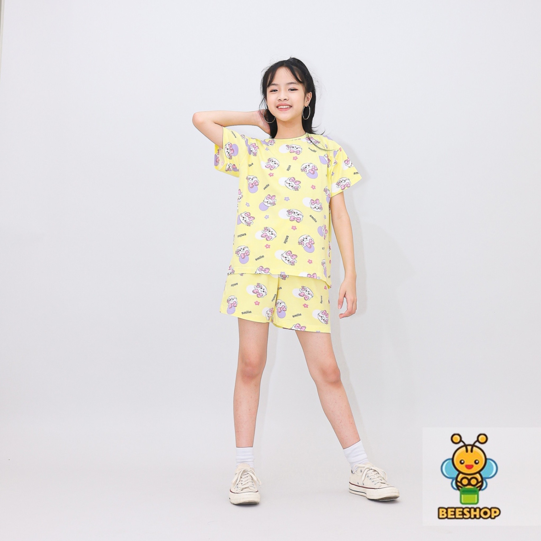 Bộ mặc nhà co giãn