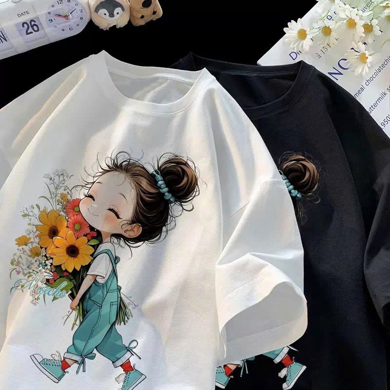 Áo phông cô gái cầm hoa