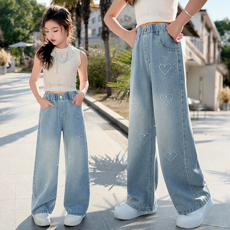 KM0018-Quần jeans suông trái tim