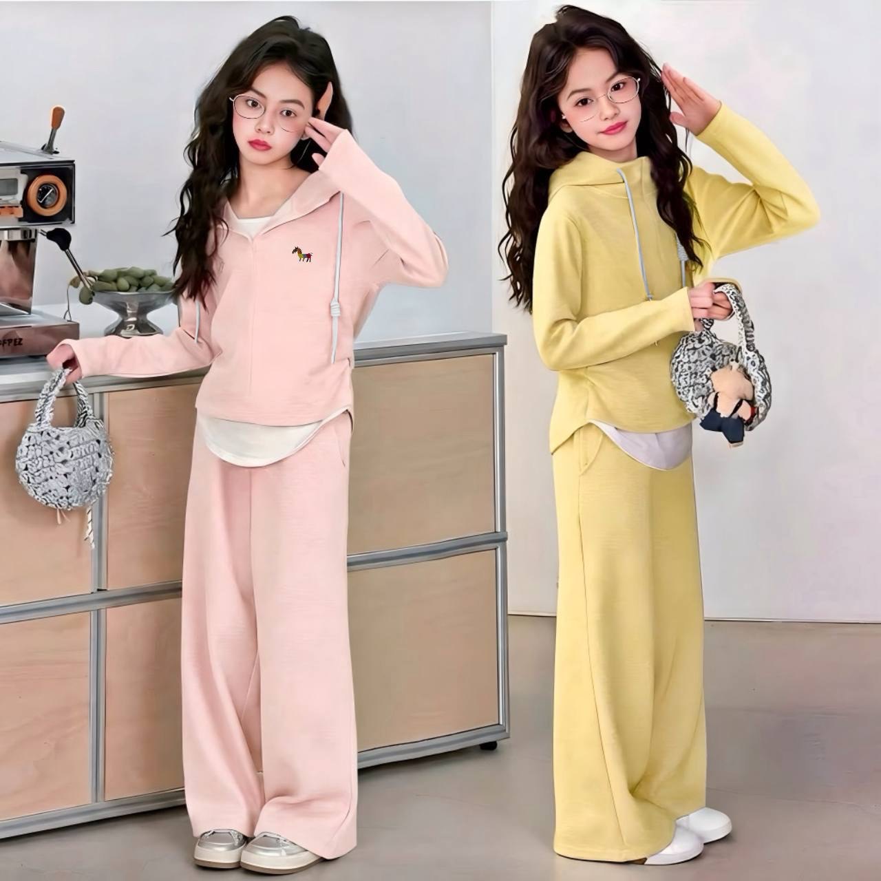 Set áo mũ thêu ngựa kèm quần suông M396