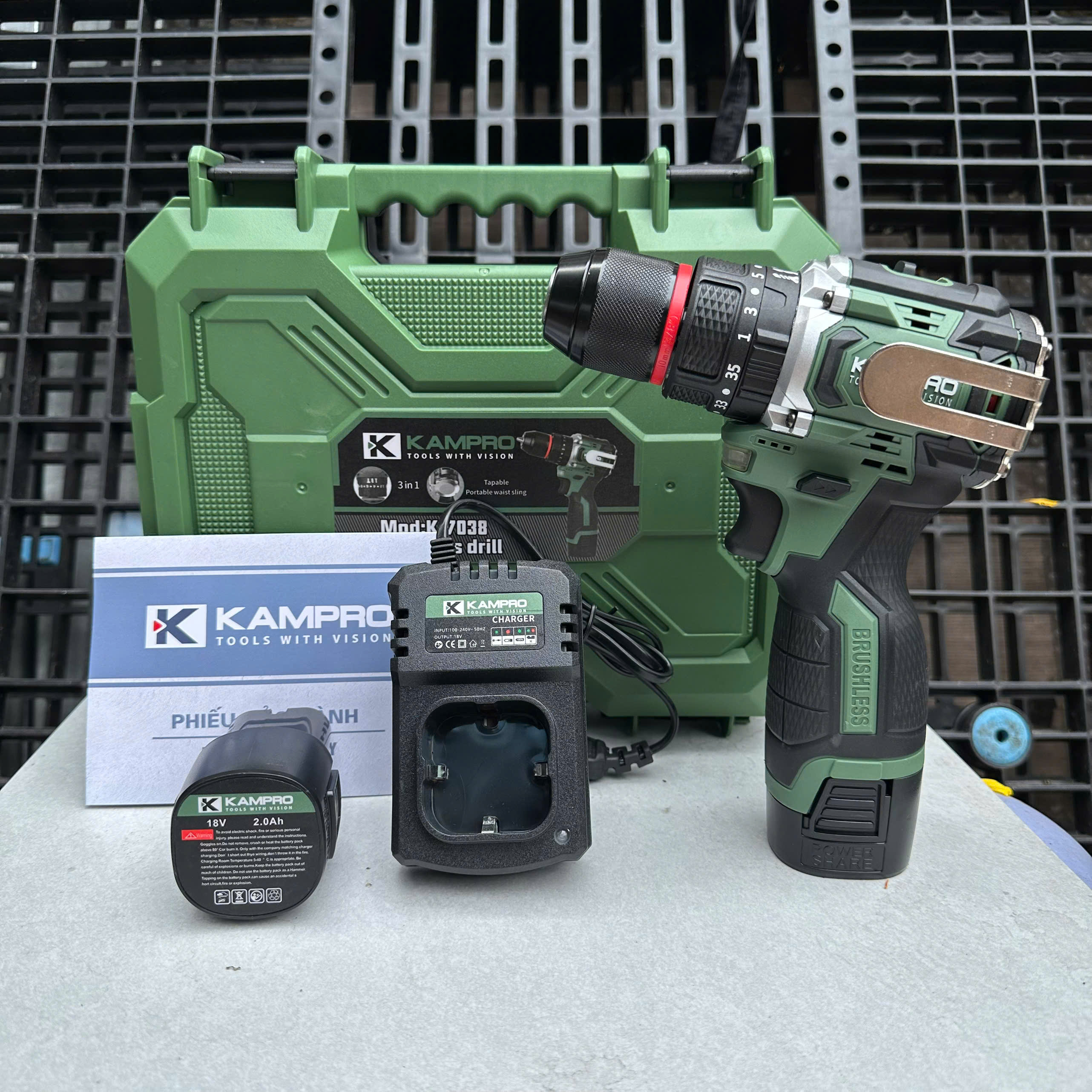 Máy Khoan Pin Kampro K-7038 màu xanh lá, 3 Chức Năng, Đầu Kẹp 10ly Autolock, Động Cơ Không Chổi Than
