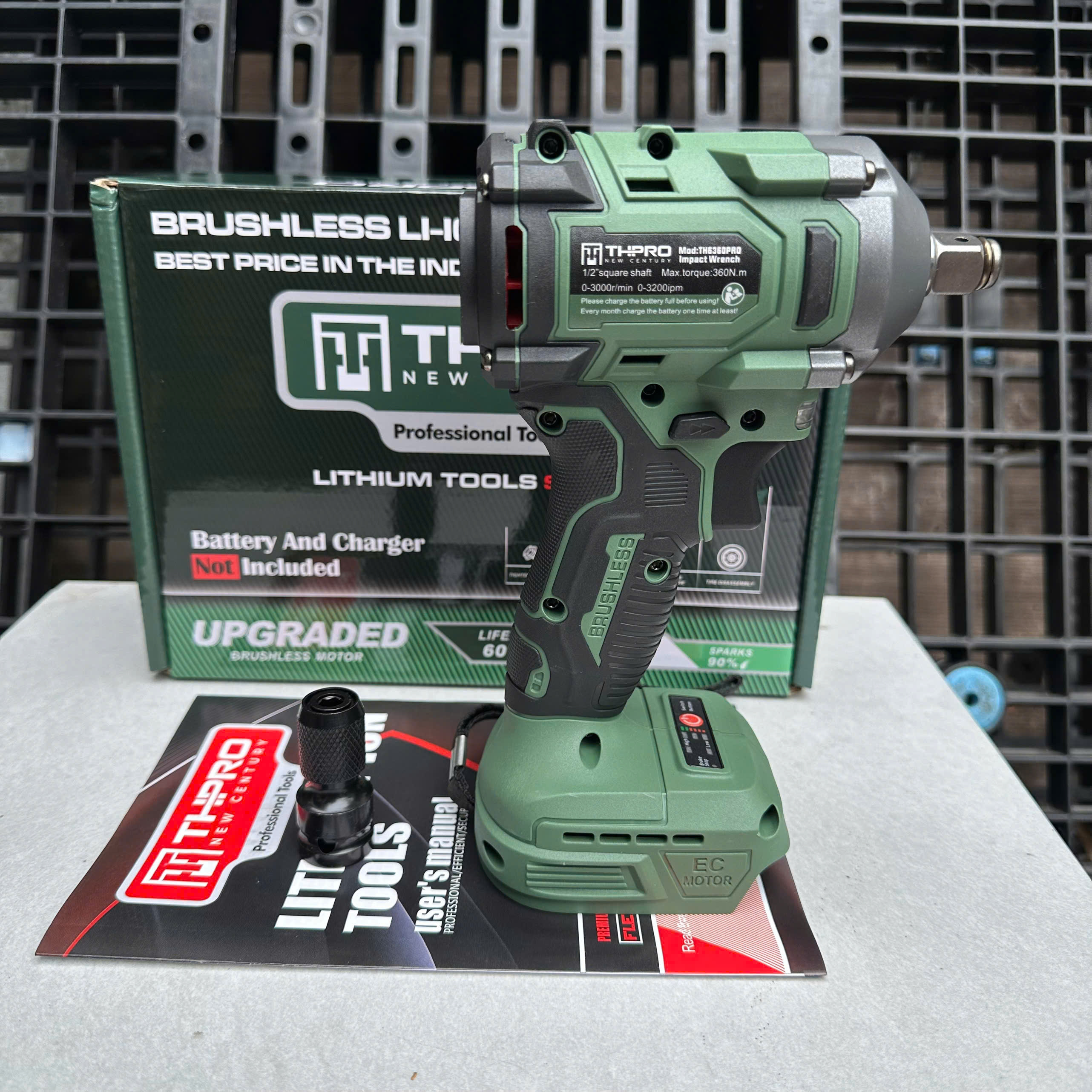 Máy Siết Bulong THPRO-TH636PRO,màu Xanh Lục Bảo,động cơ không chổi than ,lực đập 360N.m..Tặng đầu chuyển vít - thân máy