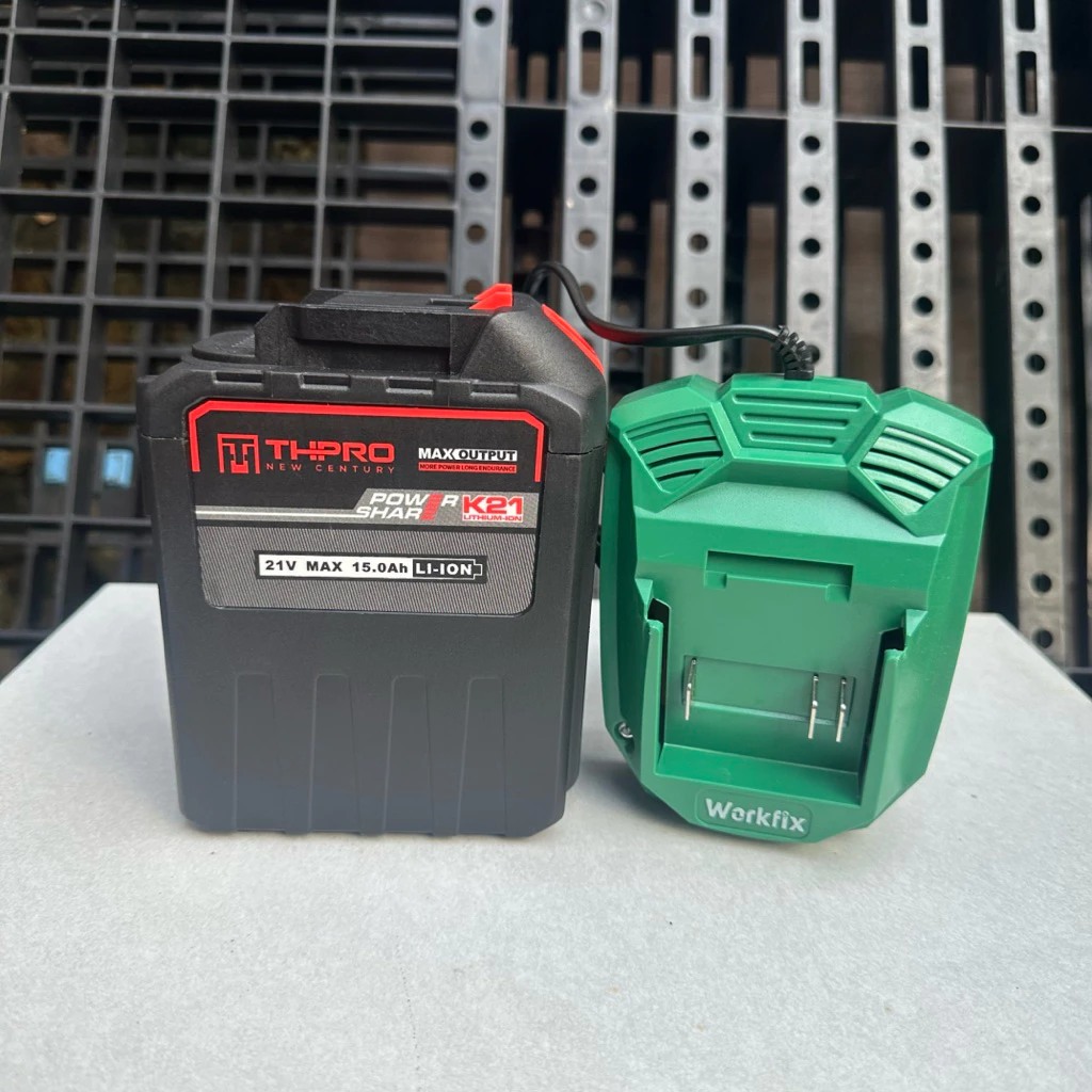 Pin Hệ M21 THPRO - 30 Cell 15Ah mạch 8fes Dung Lượng Cao, Chân Pin Phổ Thông 4cm, Có Đèn Báo Pin - pin+sạc