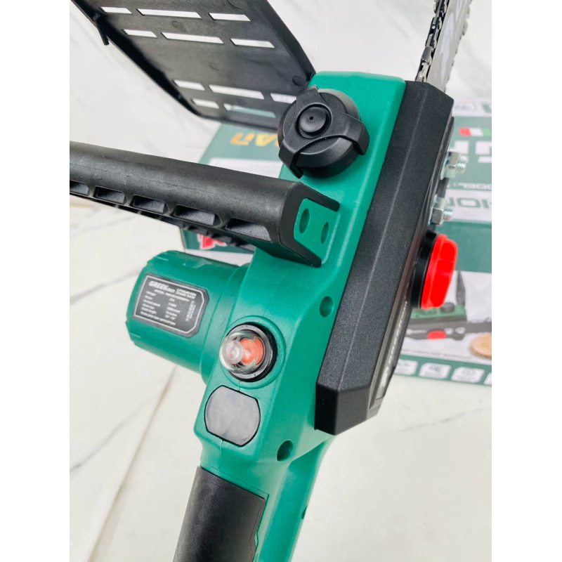 Thân máy cưa xích pin Greek man M21-CX12BL motor brushless lam 12inch (30.5cm) tra nhớt tự động
