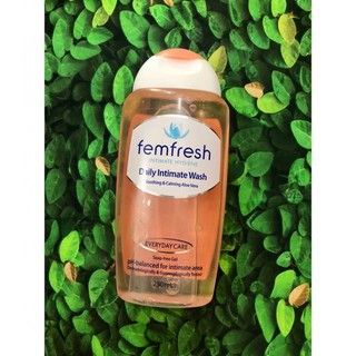 Dung Dịch Vệ Sinh Phụ Nữ Femfresh 250ml-Úc