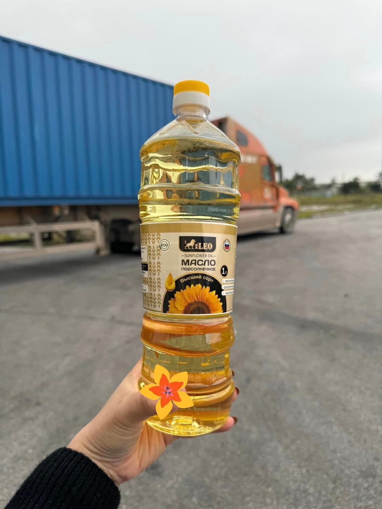 Dầu Ăn Hướng Dương Nga Rafini 1000ml