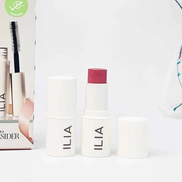 Phấn Má ILIA Hồng Đất