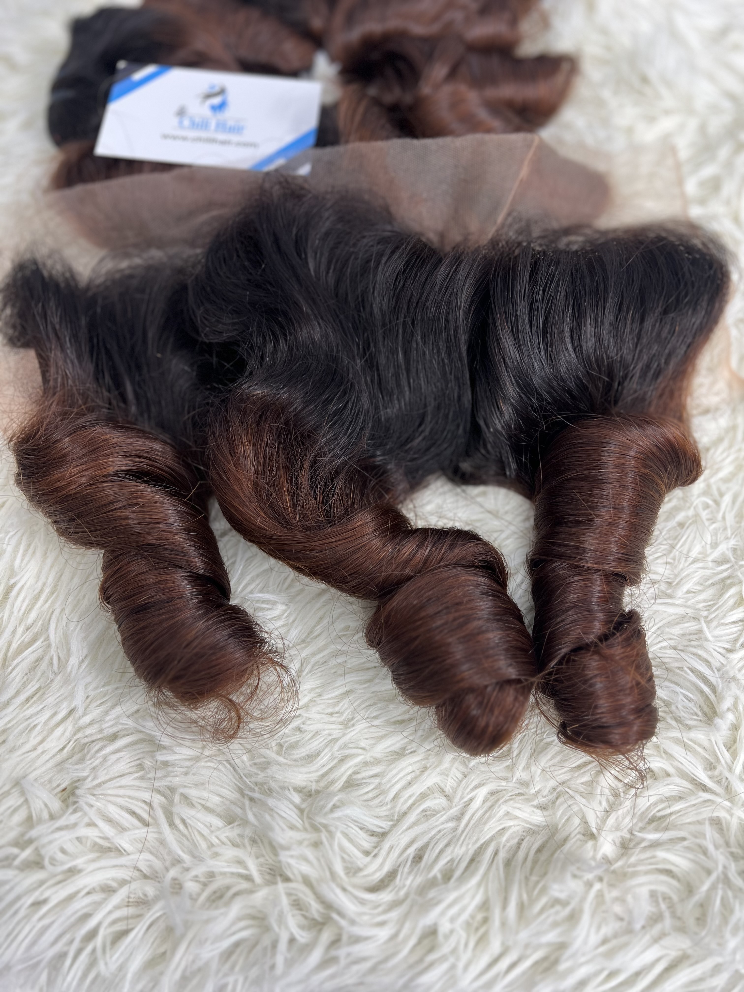 Closure Egg curly