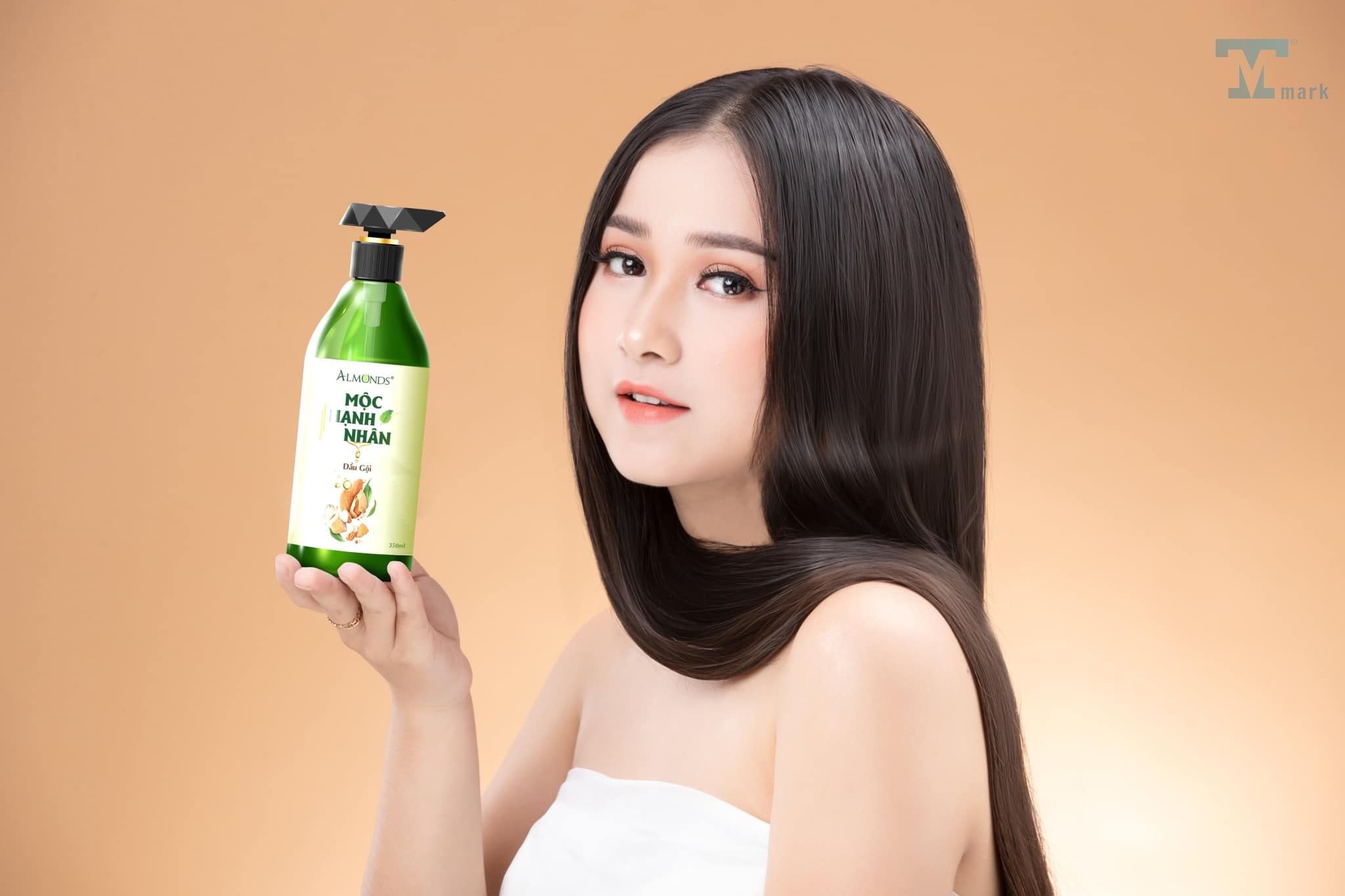 Mỹ phẩm dưỡng tóc - Bí quyết cho mái tóc mềm mượt, thần tóc