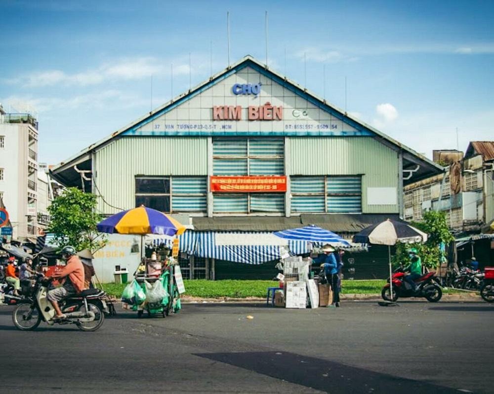 Chợ Kim Biên bán gì? Địa chỉ mua sắm đồ sỉ giá rẻ và đa dạng tại Sài Gòn