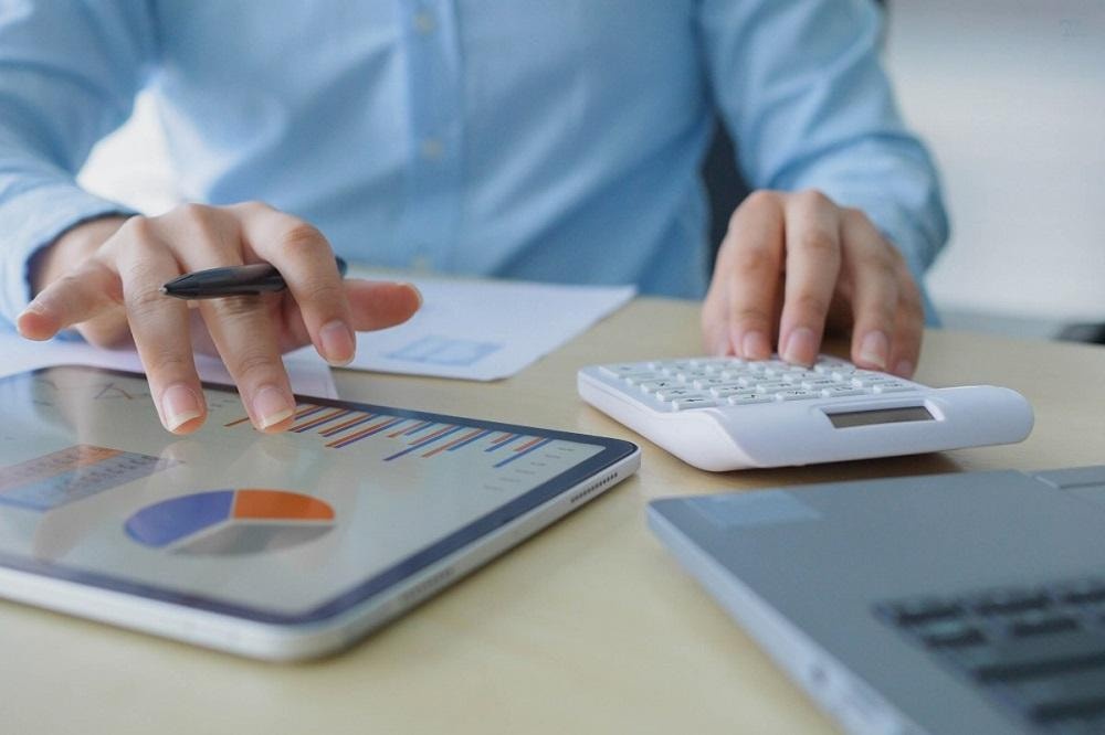Cách quản lý tiền cửa hàng hiệu quả cho nhà bán lẻ