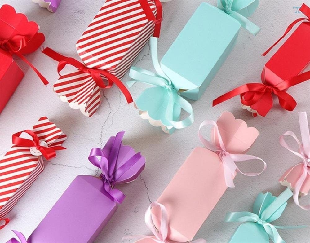 12+ Cách gói quà đẹp bằng giấy đơn giản, dễ làm tại nhà