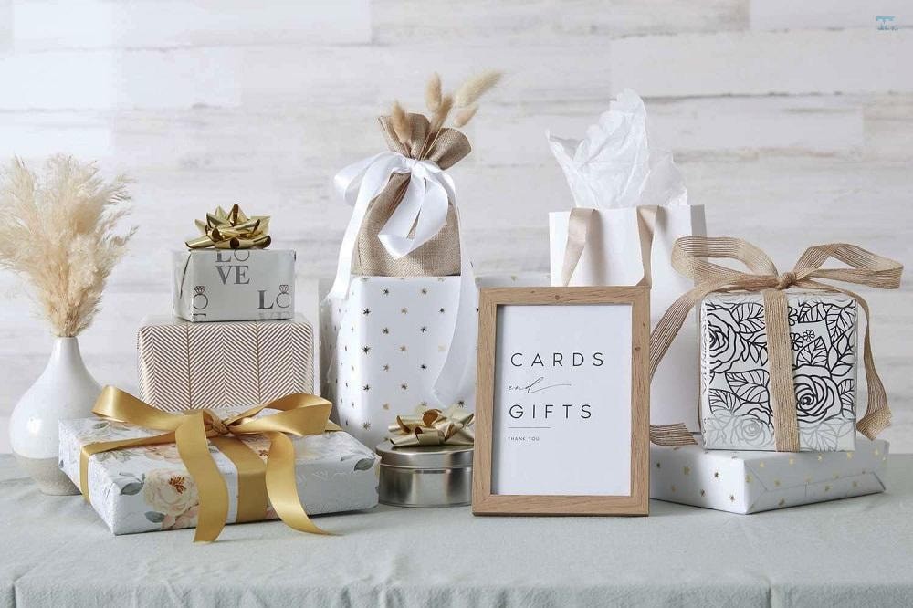 Gợi ý các món quà thiết thực - Quà tặng mang ý nghĩa và giá trị thực t