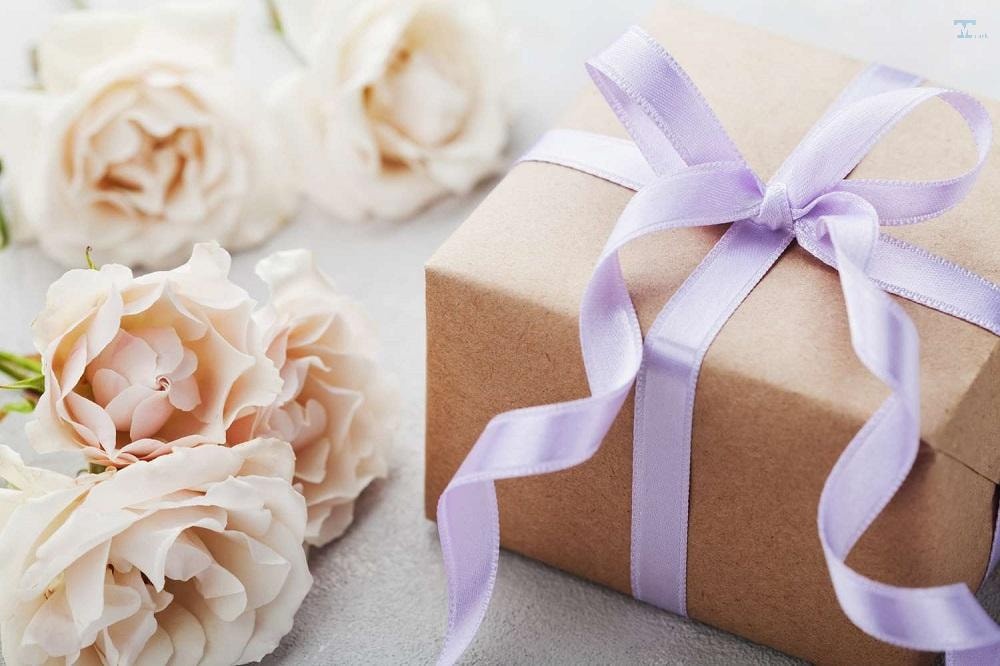 Gợi ý top 10+ quà tặng văn phòng cao cấp – độc đáo – ý nghĩa